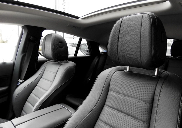 Ford Mondeo cena 69900 przebieg: 187000, rok produkcji 2018 z Opole małe 301